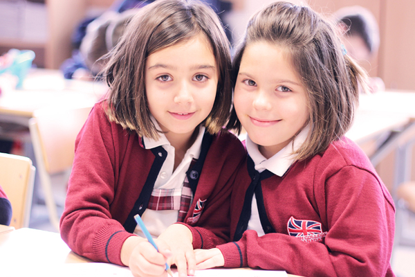 Educación británica frente a la bilingüe